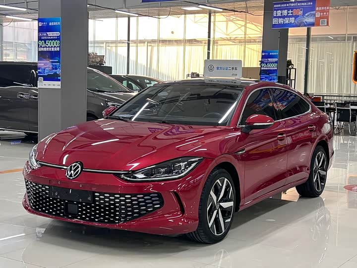 Фото 1 - Volkswagen Lamando L