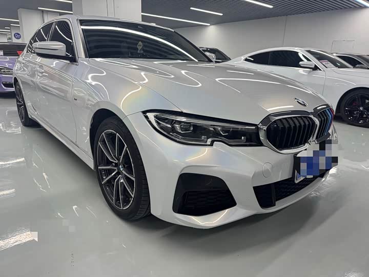 Фото 2 - BMW 3 Series