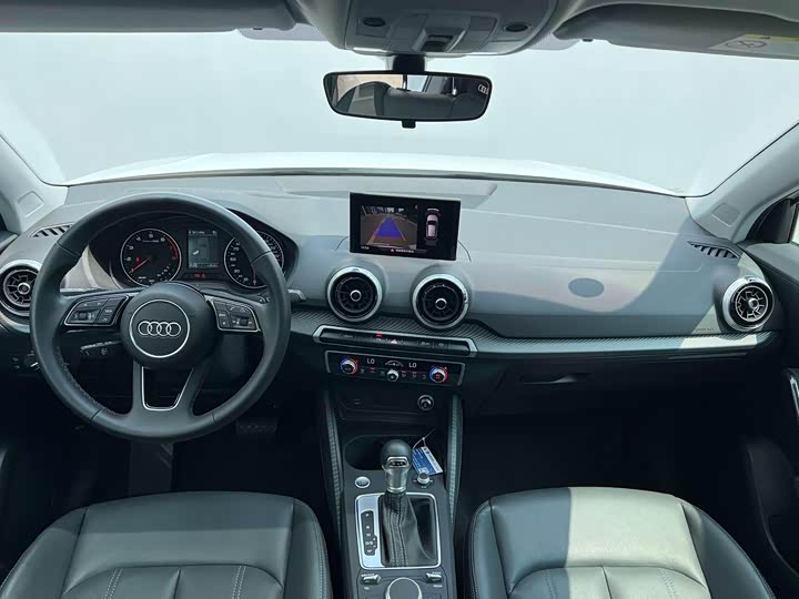 Фото 9 - Audi Q2L