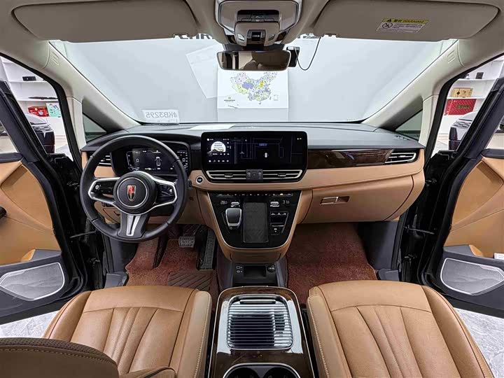 Фото 9 - Hongqi HQ9 Hybrid