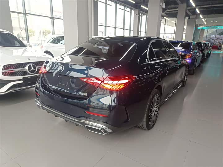 Фото 7 - Mercedes-Benz C-Class