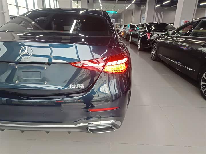 Фото 8 - Mercedes-Benz C-Class