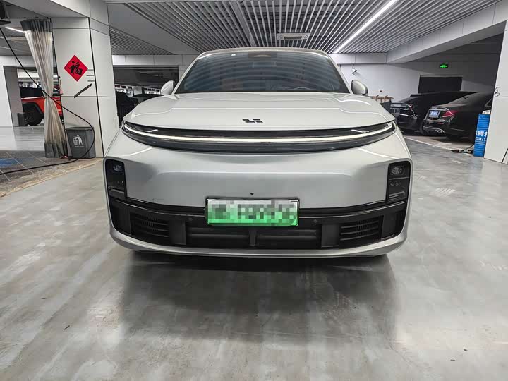 Фото 2 - LiXiang L7