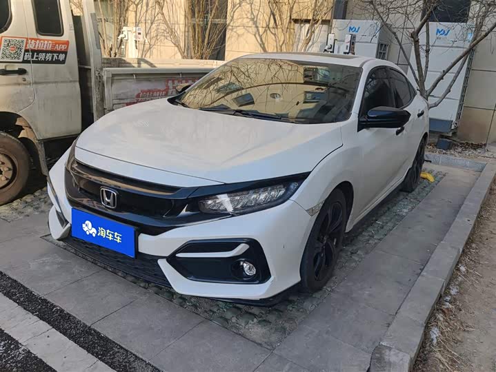 Фото 1 - Honda Civic