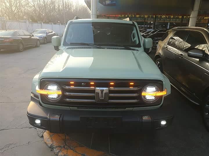 Фото 3 - Tank 300