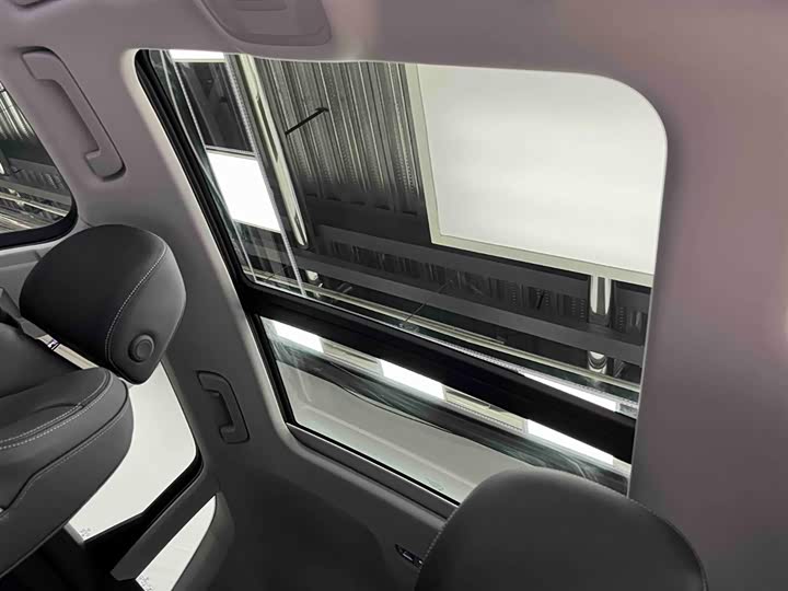 Фото 9 - Audi Q3