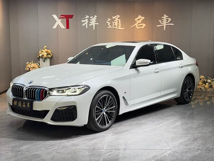 Фото 1 - BMW 5 Series