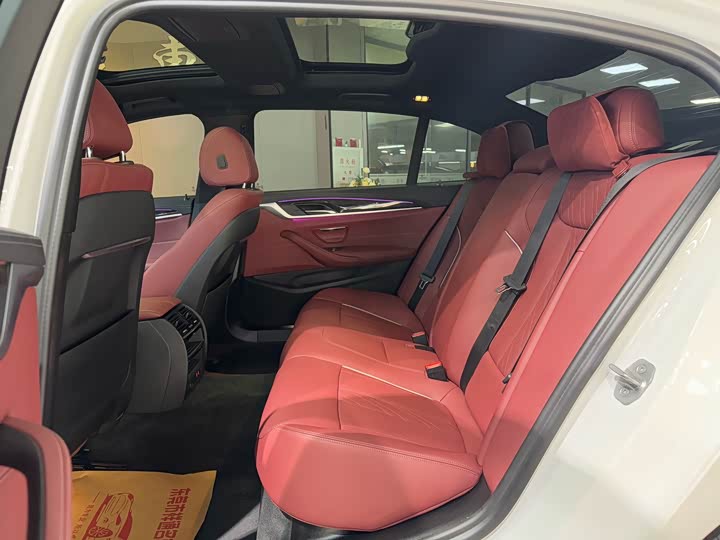 Фото 7 - BMW 5 Series