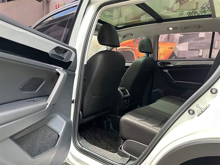 Фото 7 - Volkswagen Tayron