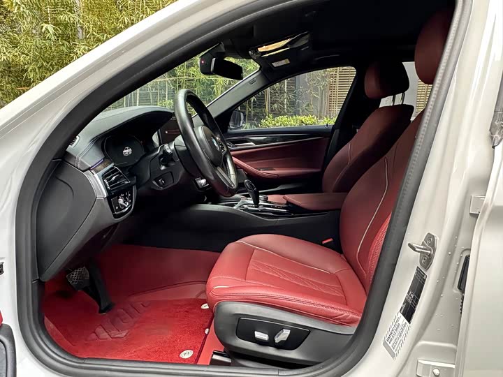 Фото 4 - BMW 5 Series