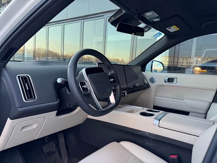 Фото 7 - LiXiang L7