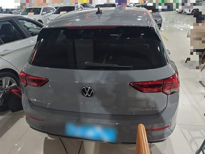 Фото 6 - Volkswagen Golf