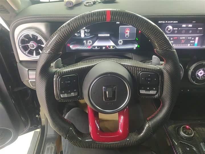 Фото 3 - Tank 300