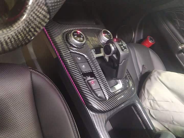 Фото 6 - Tank 300