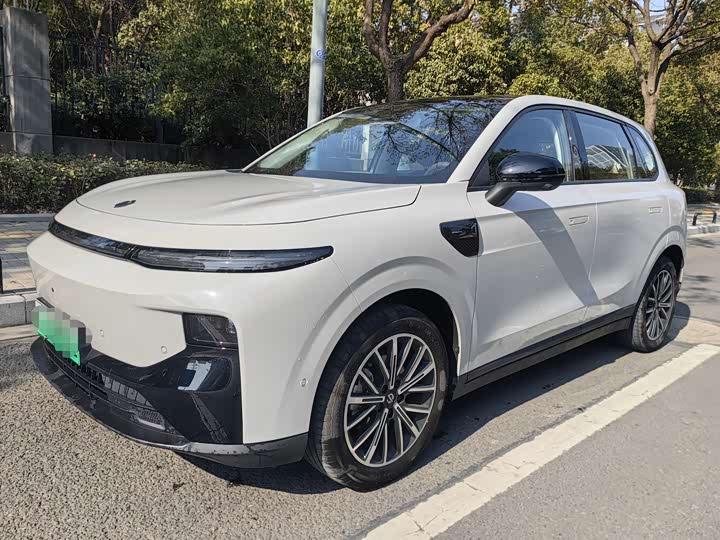 Фото 1 - Leapmotor B10