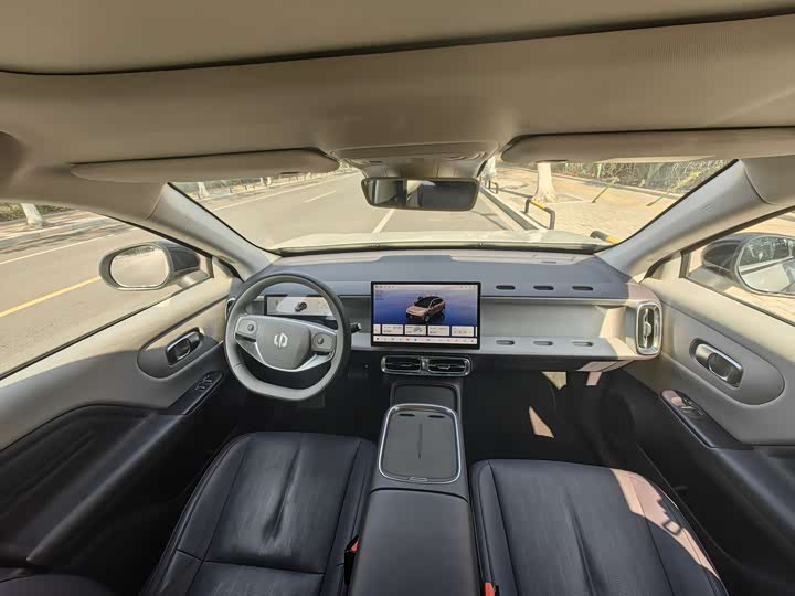 Фото 5 - Leapmotor B10