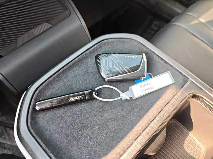 Фото 9 - Dongfeng Aeolus L7