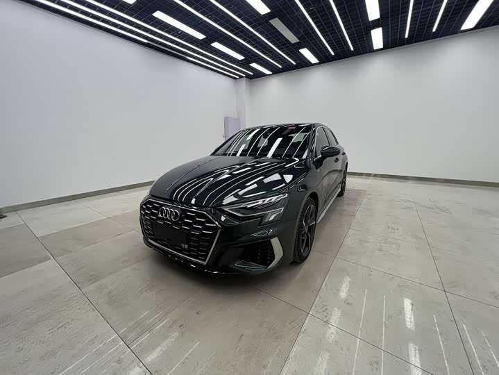 Фото 1 - Audi A3