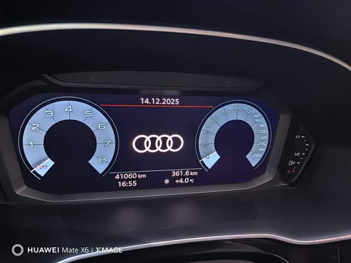 Фото 2 - Audi Q3