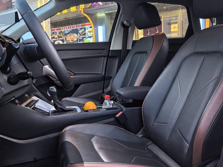 Фото 7 - Audi Q3