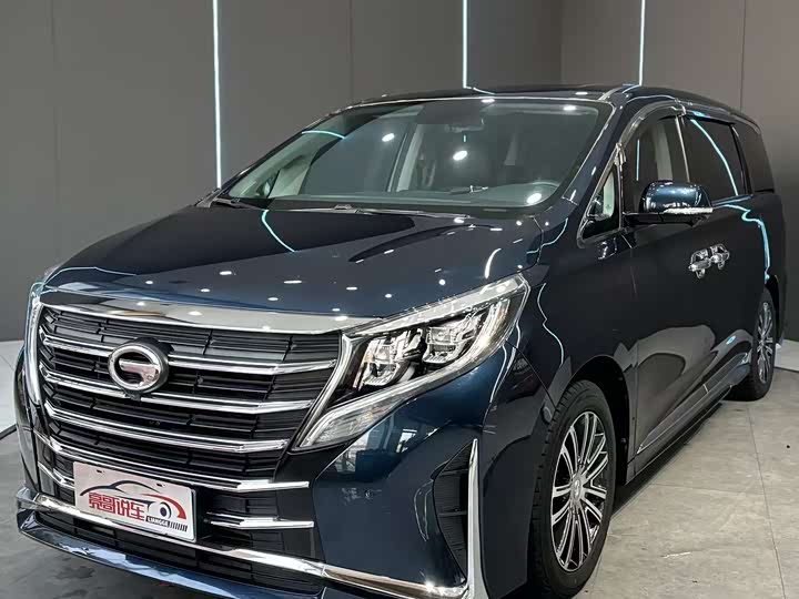 Фото 1 - GAC Trumpchi M8