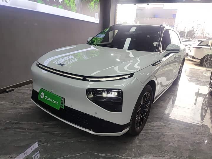 Фото 2 - XPeng G9