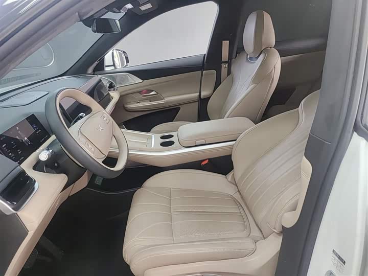 Фото 7 - XPeng G9