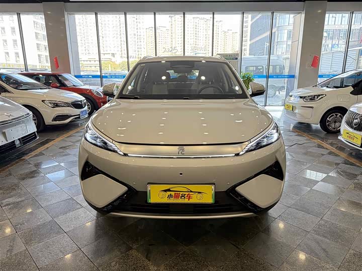 Фото 2 - BYD Yuan Plus