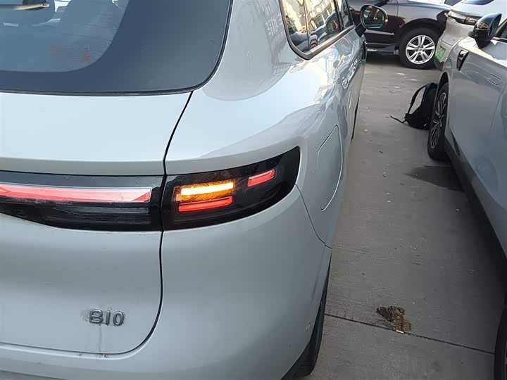 Фото 8 - Leapmotor B10