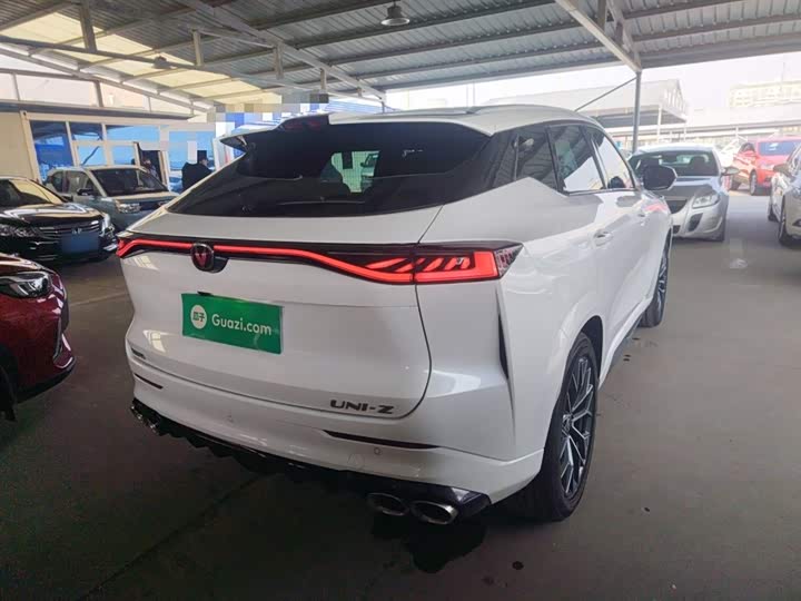 Фото 7 - Changan UNI-Z