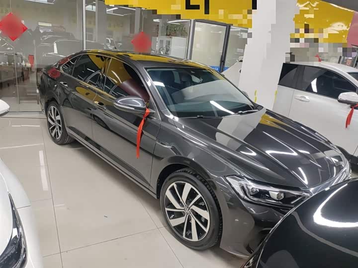 Фото 4 - Volkswagen Sagitar L