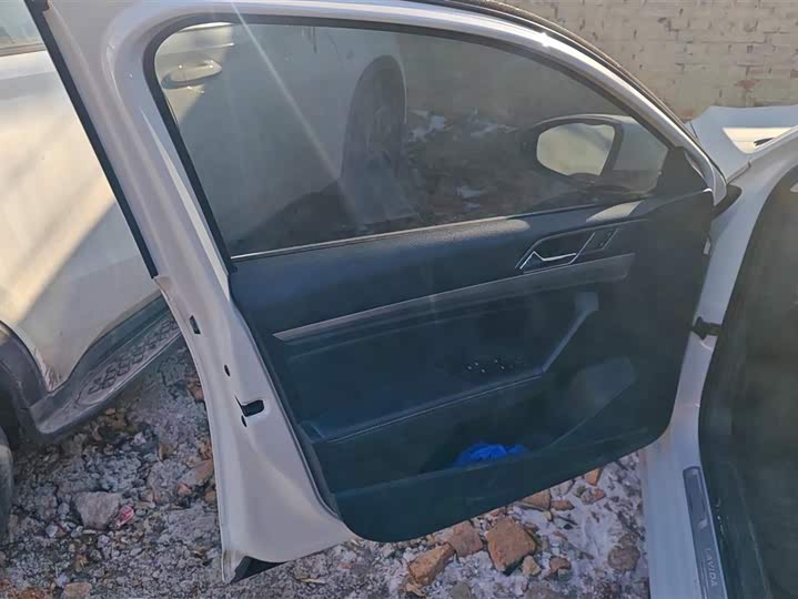 Фото 7 - Volkswagen Lavida