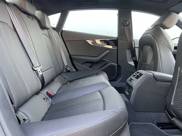 Фото 6 - Audi RS 5