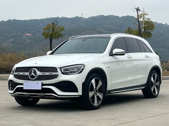 Фото 1 - Mercedes-Benz GLC-Class
