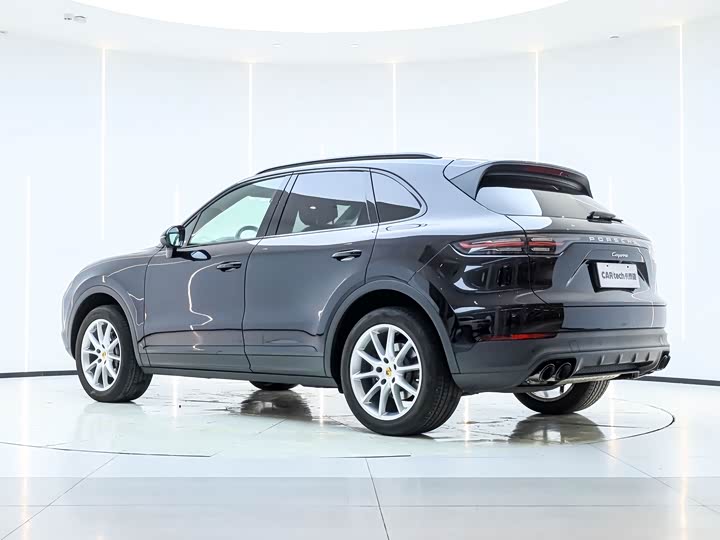 Фото 5 - Porsche Cayenne