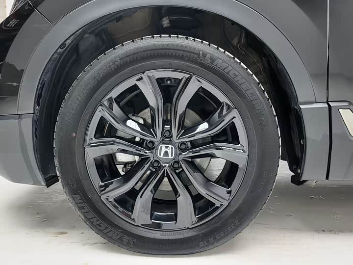 Фото 8 - Honda CR-V