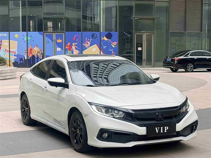 Фото 3 - Honda Civic