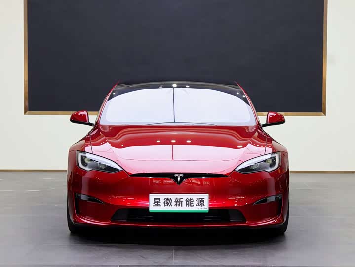 Фото 2 - Tesla Model S