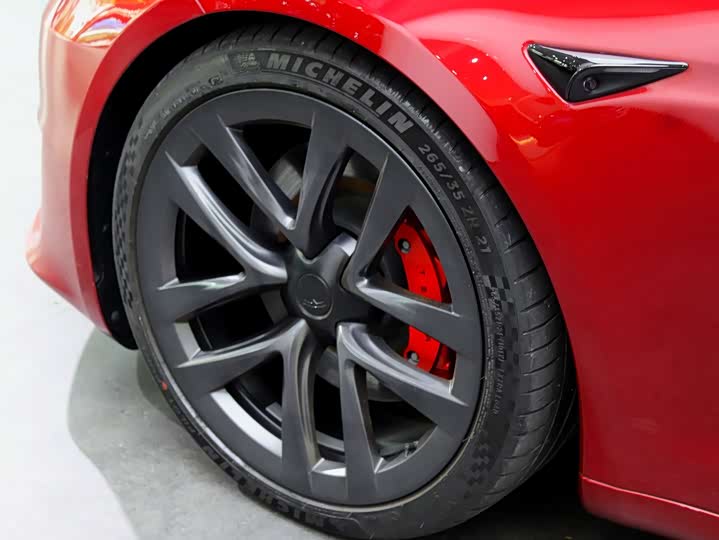 Фото 5 - Tesla Model S