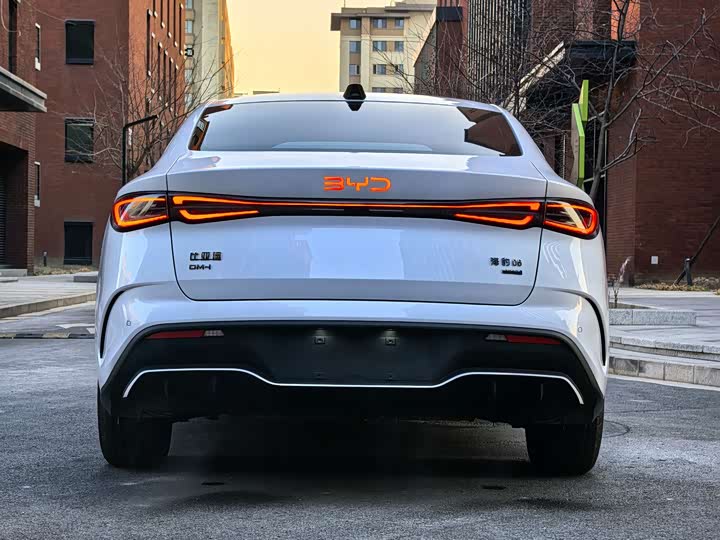 Фото 8 - BYD Seal 06 Hybrid/EV