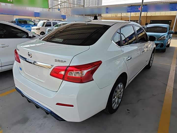 Фото 7 - Nissan Sylphy EV