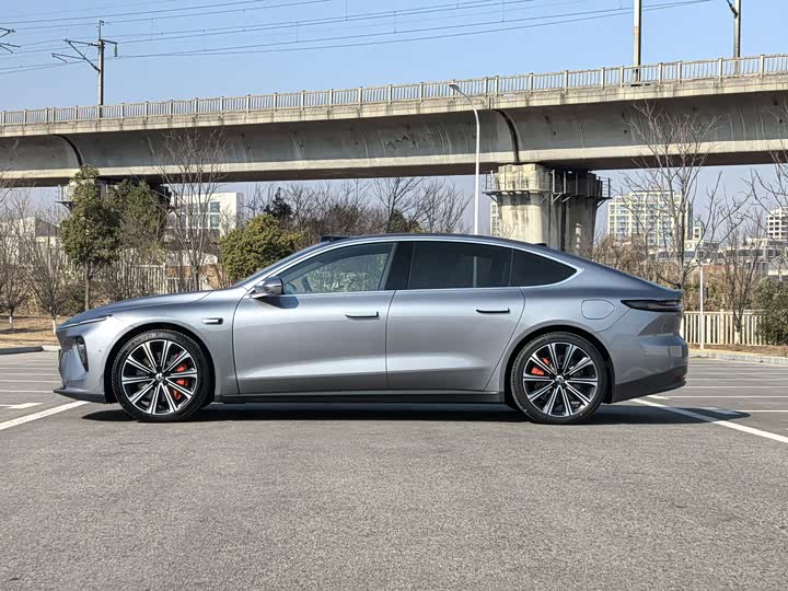 Фото 8 - Nio ET7