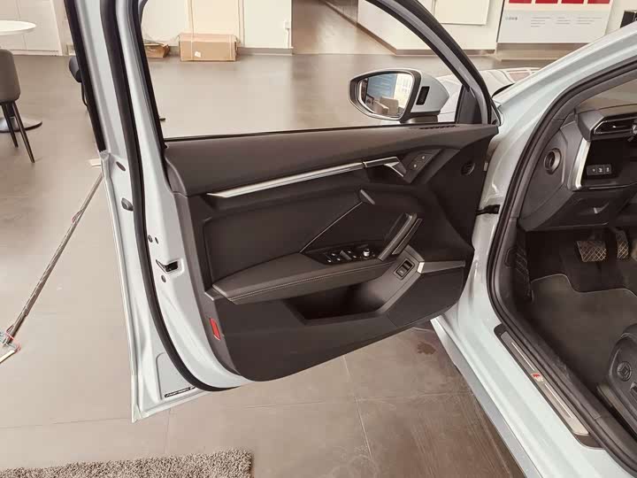 Фото 6 - Audi A3