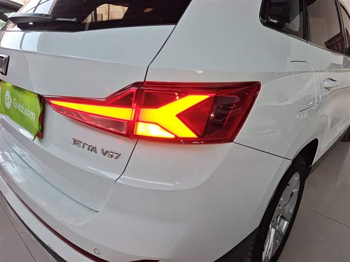 Фото 8 - Jetta VS7