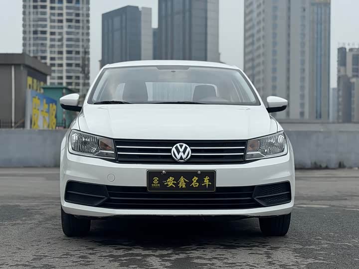 Фото 2 - Volkswagen Santana