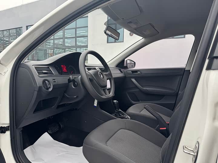 Фото 7 - Volkswagen Santana