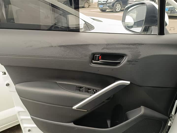 Фото 7 - Toyota Frontlander