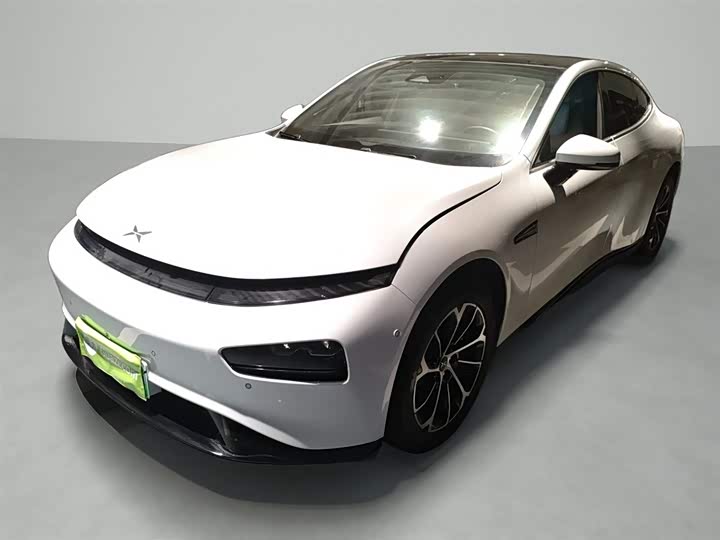 Фото 1 - XPeng P7