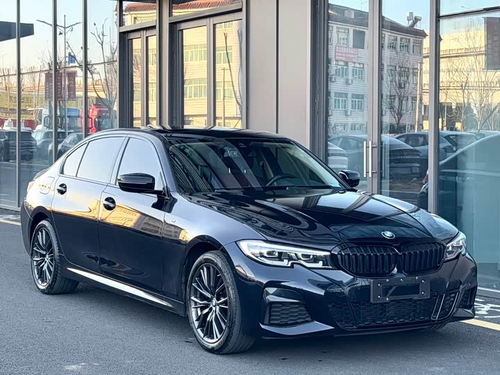 Фото 3 - BMW 3 Series