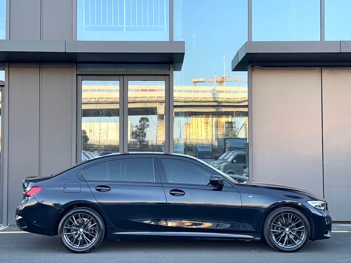 Фото 7 - BMW 3 Series